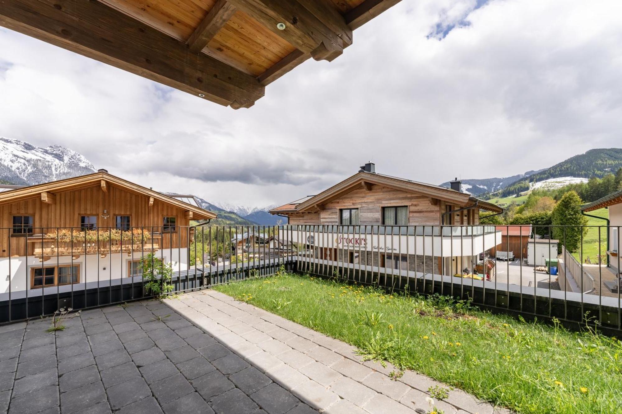 Stockinggut By Avenida Hotel & Residences Leogang Exterior photo